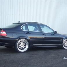 BMW 328i E46