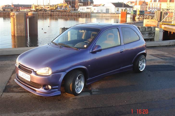 Opel corsa SOLGT billede 3