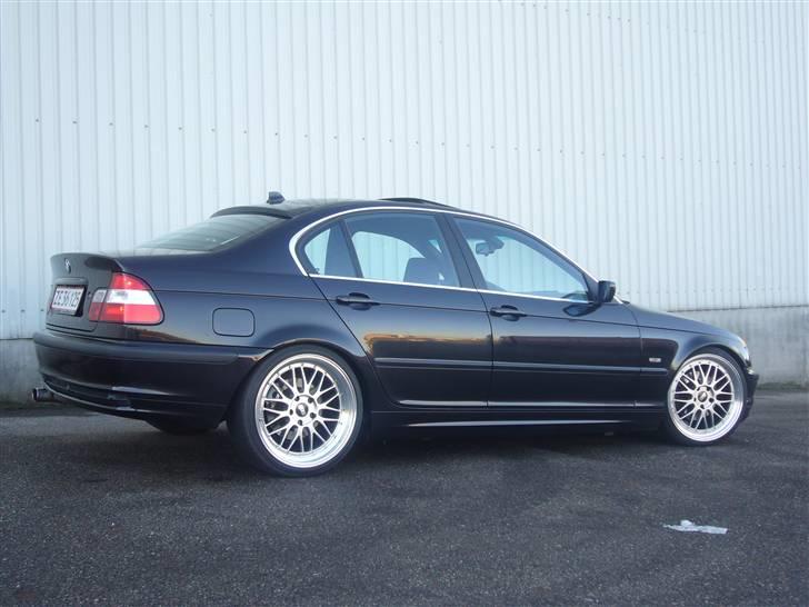 BMW 328i E46 billede 1