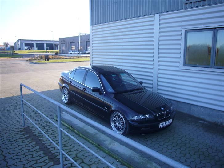 BMW 328i E46 billede 3