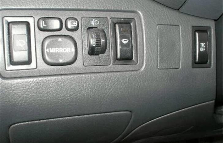 Toyota Avensis 2.0 sol. st. billede 11