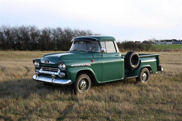 Chevrolet Apache 32 TIL SALG - En efterårsdag på græs billede 13