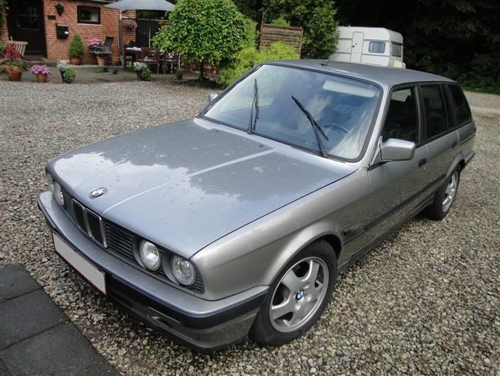 BMW 320i touring (solgt) billede 1