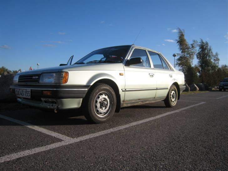 Mazda 323 skrottet R.I.P. billede 7