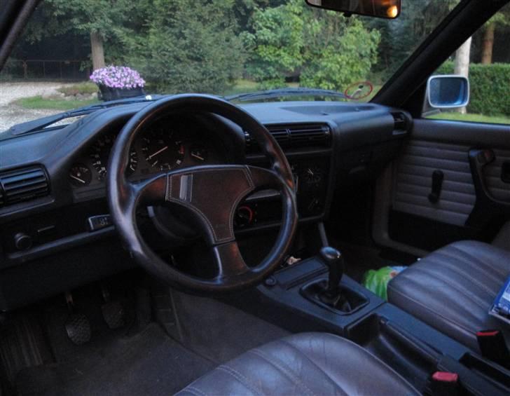 BMW 320i touring (solgt) billede 7