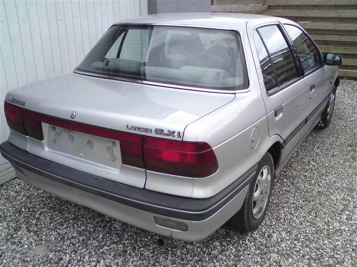Mitsubishi Lancer GLXI billede 2
