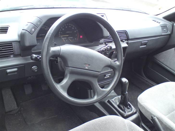 Mitsubishi Lancer GLXI billede 3