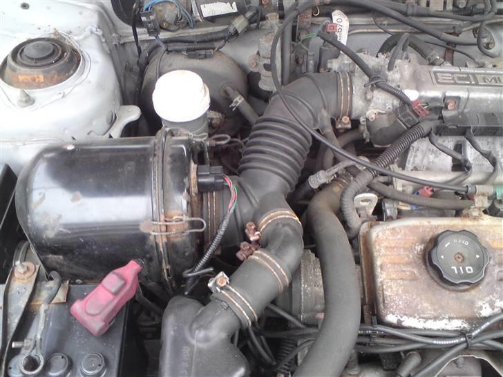 Mitsubishi Lancer GLXI billede 6