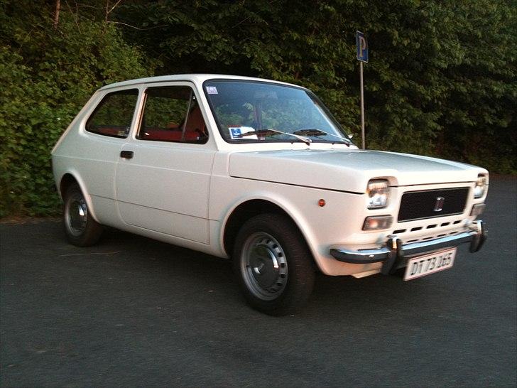 Fiat 127 a Berlina (Vittorio) - Dejligt lille vogntøj, men den er større inden i, end man først lige tror.... billede 1