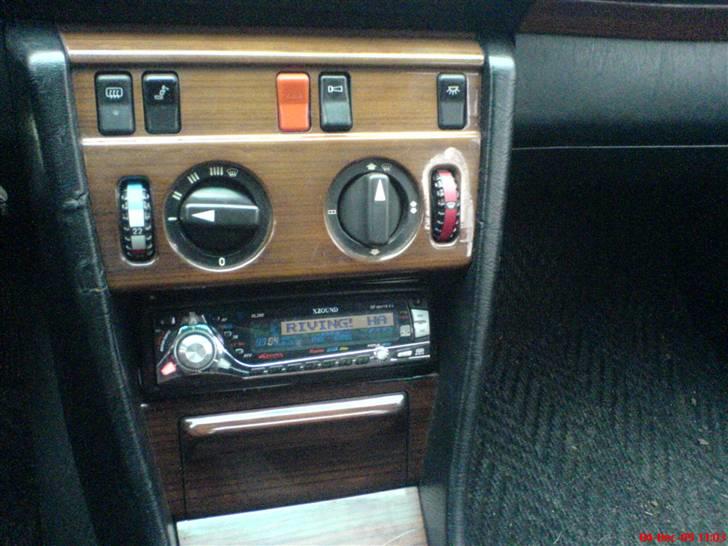 Mercedes Benz w124 250d solgt billede 4