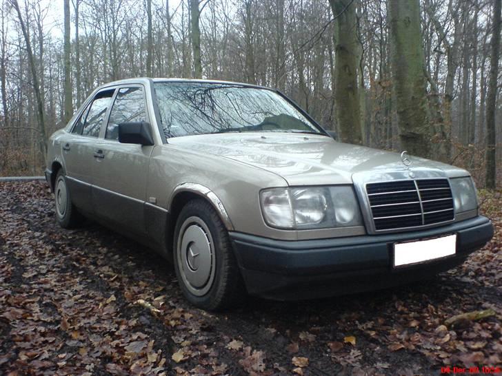 Mercedes Benz w124 250d solgt billede 7