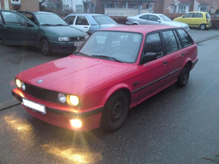 BMW 320i Touring [SOLGT] billede 6