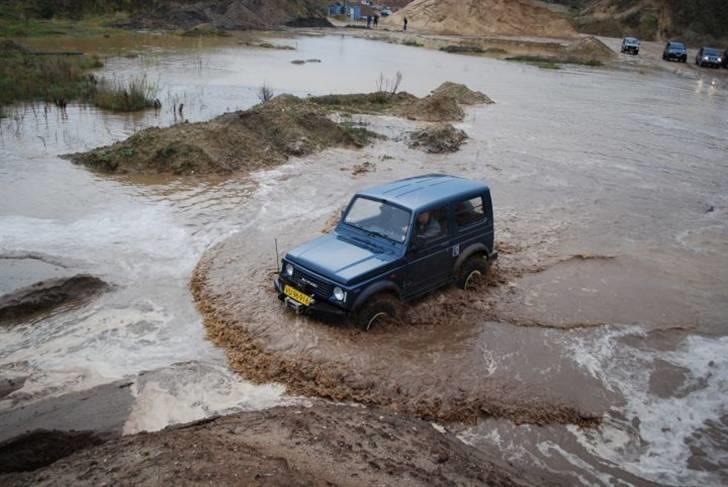 Suzuki samurai (solgt) billede 8