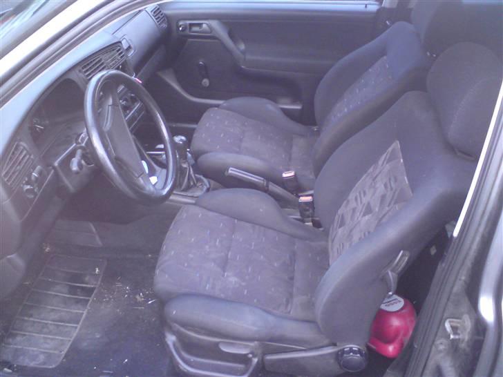 VW Golf III GTI 8v *SOLGT* billede 2