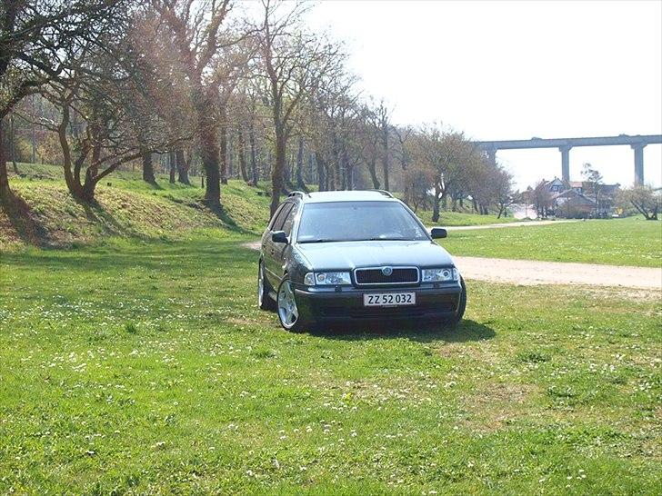 Skoda Octavia L&K billede 3