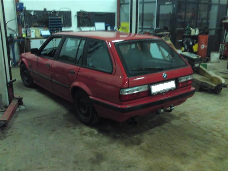 BMW 320i Touring [SOLGT] billede 20