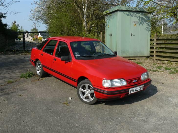 Ford Sierra Drifter - Da bilen var standard så den sådan ud billede 1