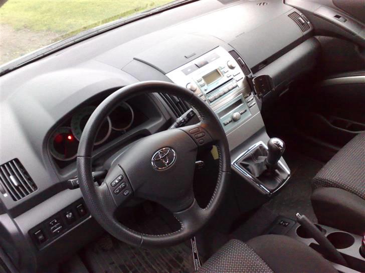 Toyota Corolla Sportsvan D-CAT billede 2