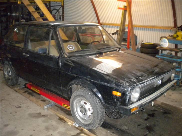 VW Golf 1 *Swallow tail*  - Råden forskærm billede 2