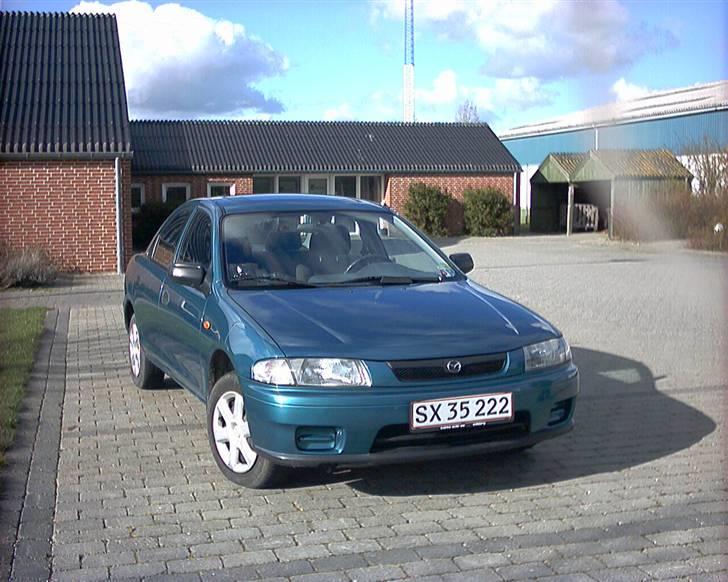 Mazda 323 Spring billede 2