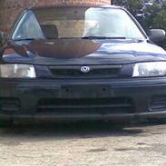 Mazda 323