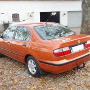 Nissan Primera P11
