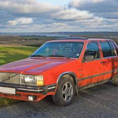 Volvo 760 GLE (DØD)