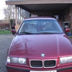 BMW e36 325i