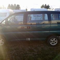 Mitsubishi Space Gear