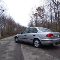 Honda Civic 1,5i LS 4d. -SOLGT-
