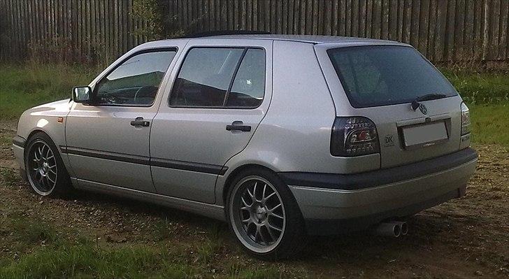 VW Golf III (SOLGT) billede 1