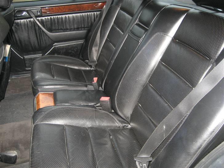 Mercedes Benz 300E 124 (SOLGT) billede 6