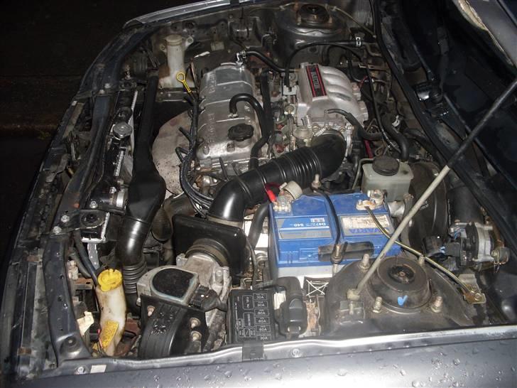 Mazda 323 1,3i kat *Solgt* billede 12