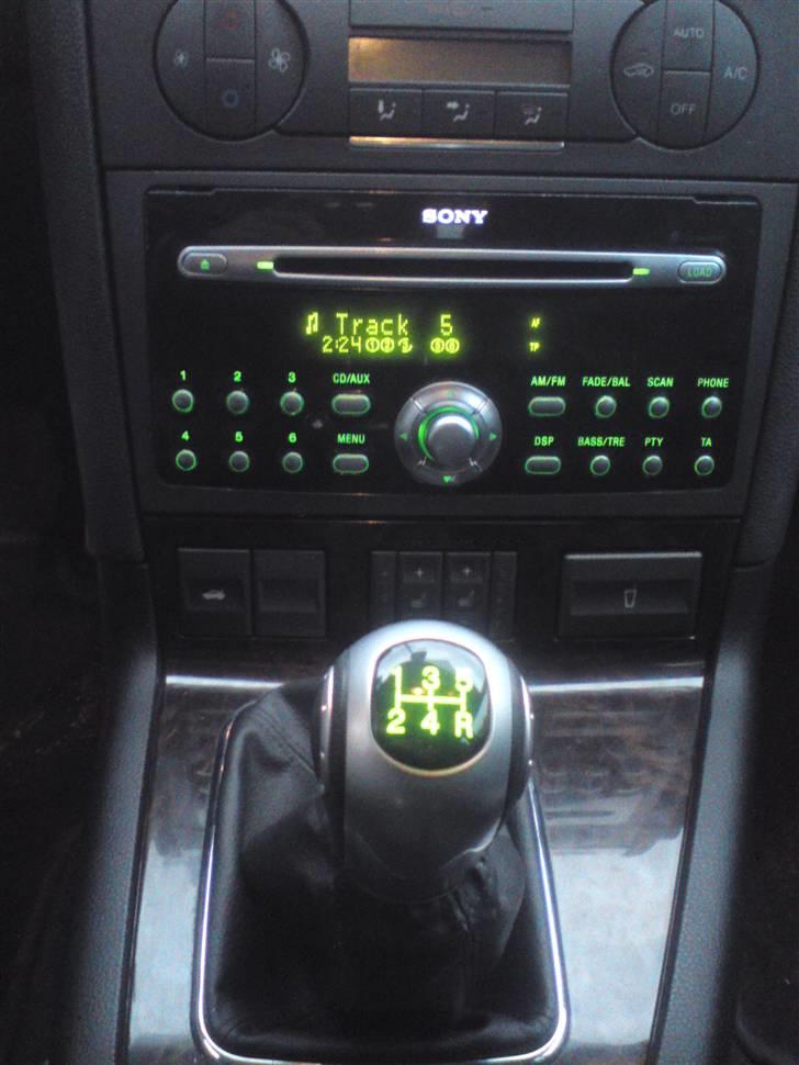 Ford Mondeo Ghia St.car R.I.P. - Lys i gearknoppen billede 8