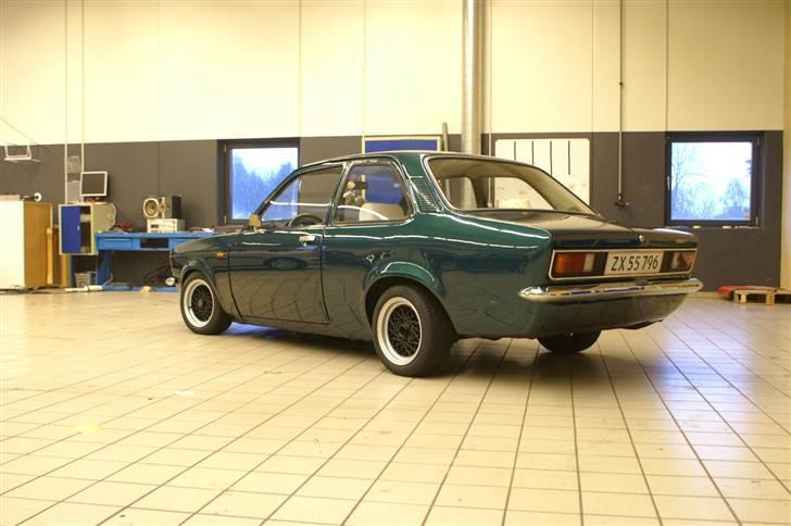 Opel kadett c billede 3