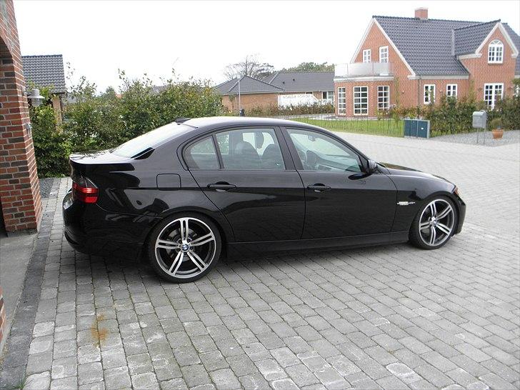 BMW E90 320d (Solgt) billede 11