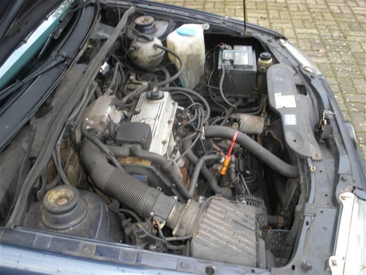 VW Passat VariantCourt SOLGT billede 13