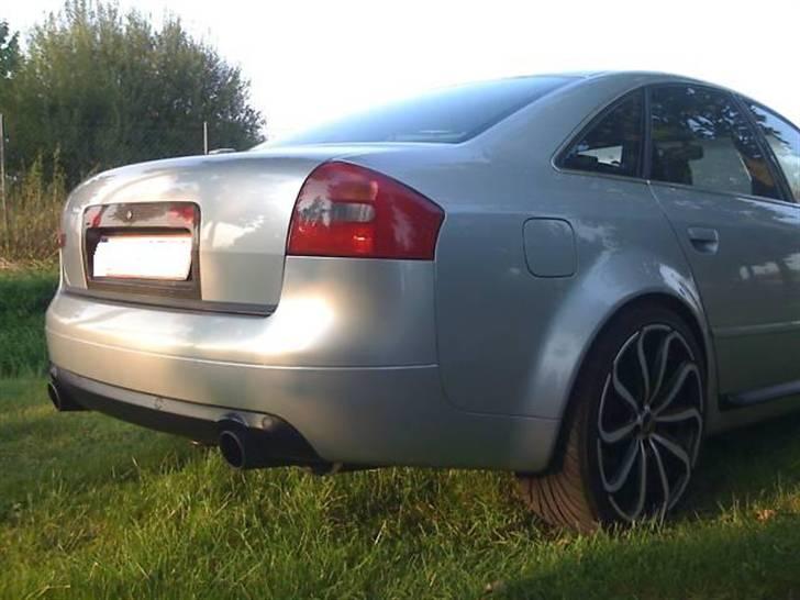 Audi S6 4,2 V8 quattro billede 4