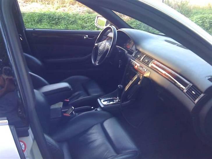 Audi S6 4,2 V8 quattro billede 5