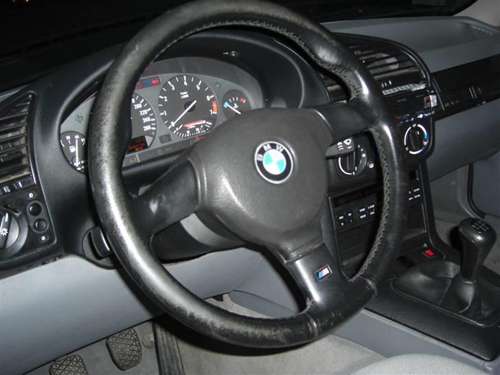 BMW e36 325i billede 6
