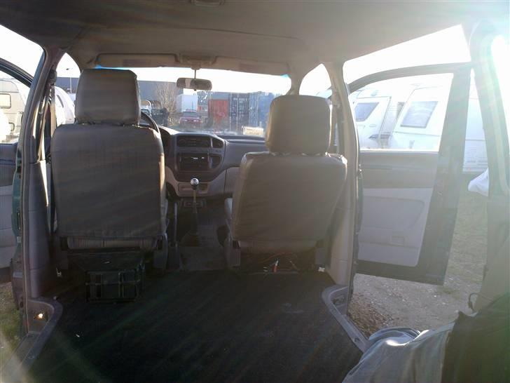 Mitsubishi Space Gear billede 10