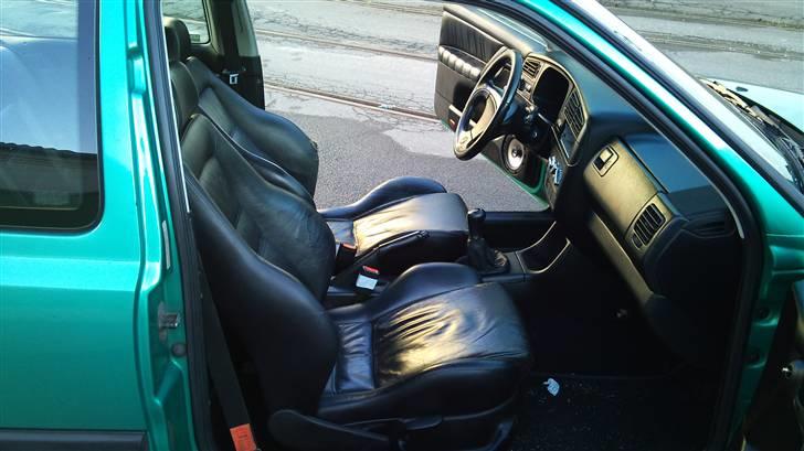 VW Golf 3 GTI. Solgt billede 9