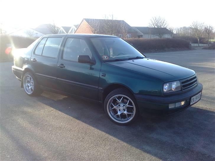 VW Vento 1.8 8v  billede 3