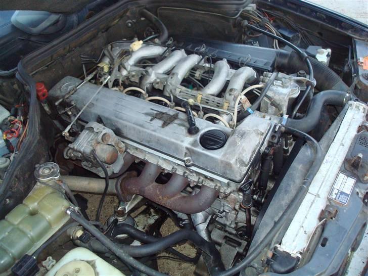 Mercedes Benz 300d 124 solgt billede 10