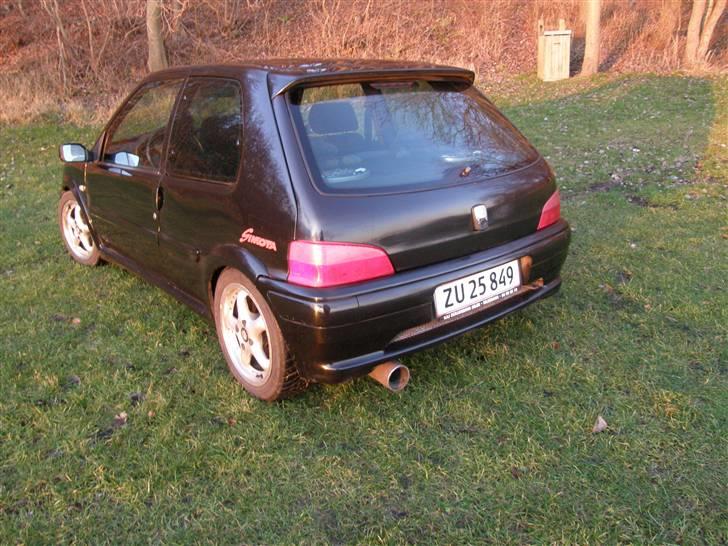 Peugeot 106 1,6 16v gti solgt billede 3