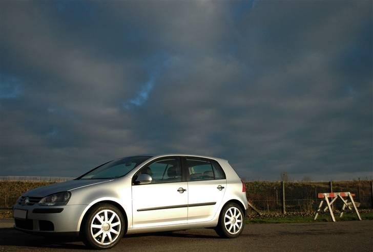 VW Golf 5 FSi (SOLGT) billede 2