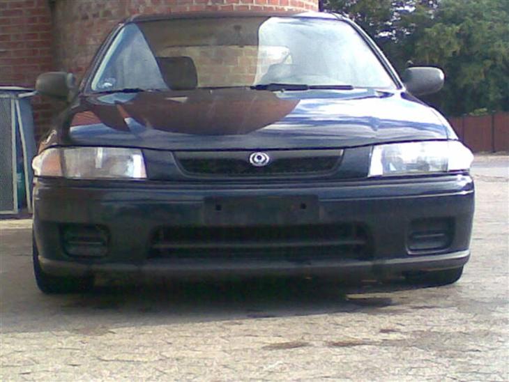 {{currentPhoto.altText}} billede {{currentPhoto.number}}