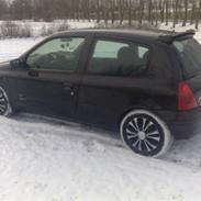Renault Clio 1,6 16v iS *Byttet
