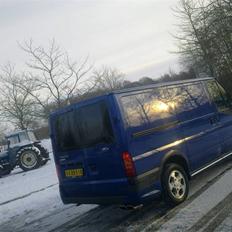 Ford transit 140 sport