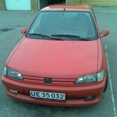 Peugeot 306
